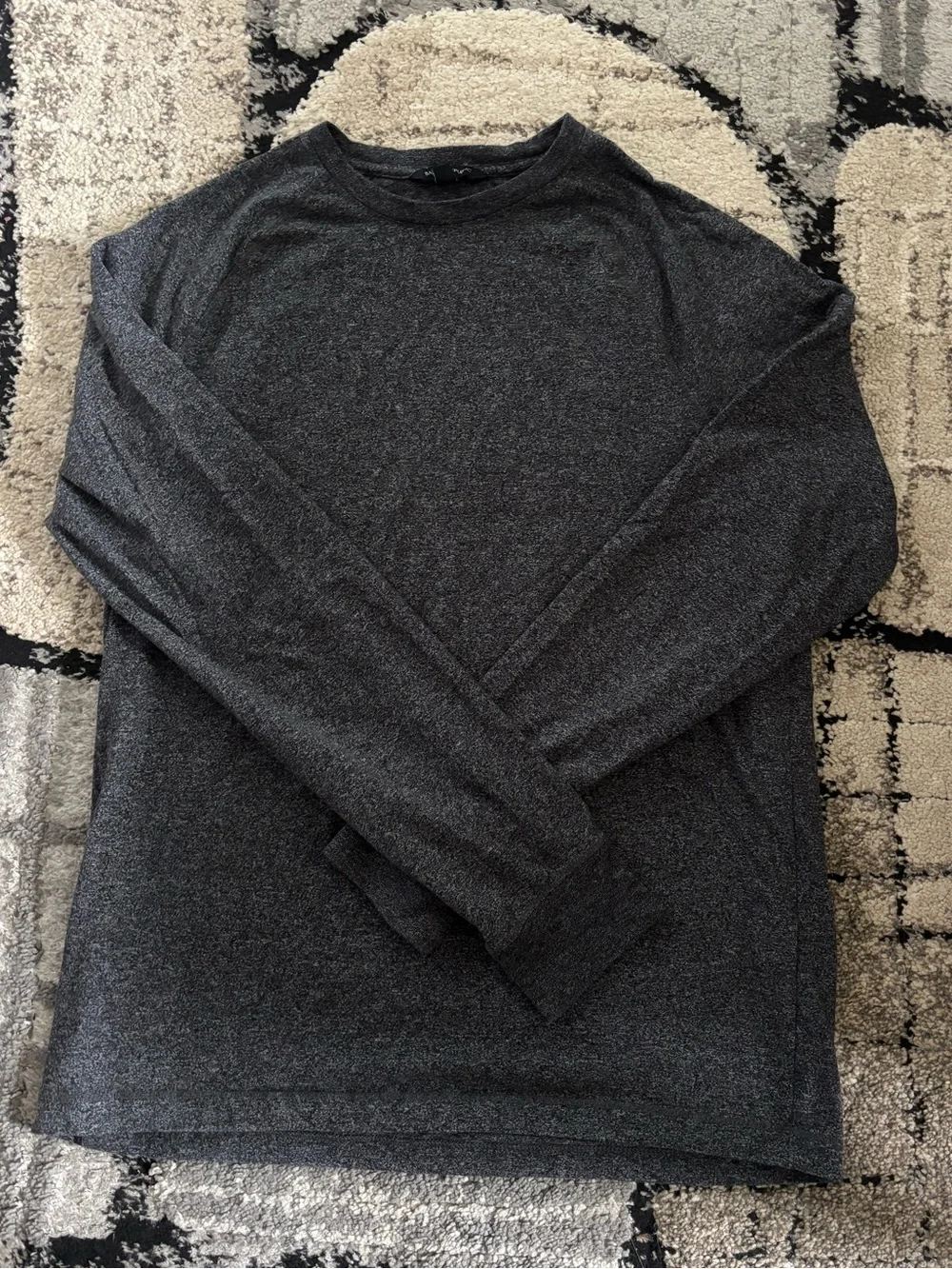 Banana Republic Men's Long-Sleeve Crewneck - Charcoal Gray
